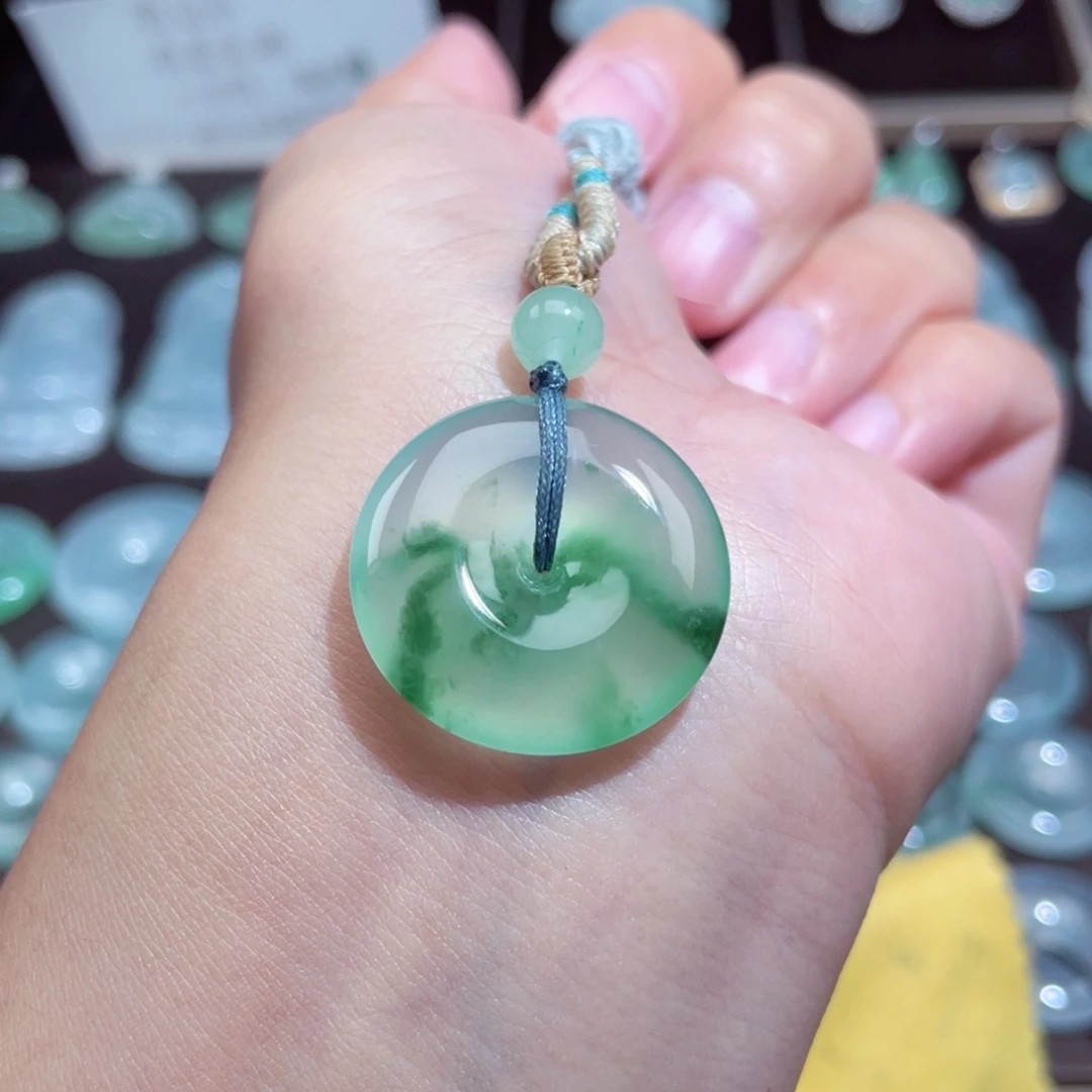 颈饰未镶嵌翡翠扣子