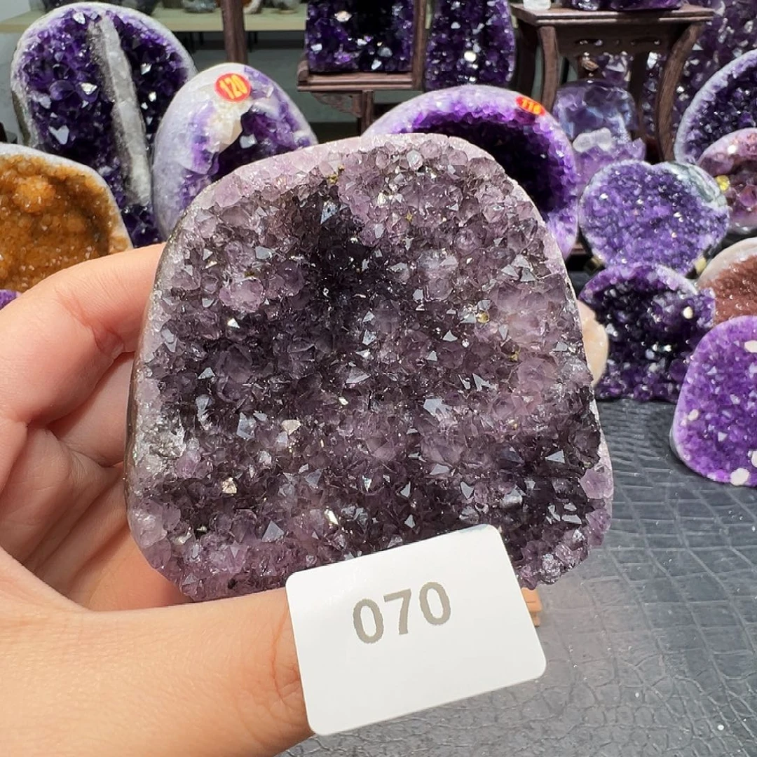 珠宝半成品未镶嵌紫晶