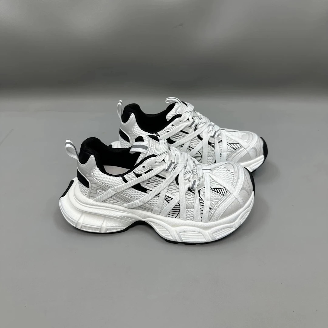 时尚增高厚底老爹鞋女2025秋季新款轻便显脚小透气运动休闲鞋潮