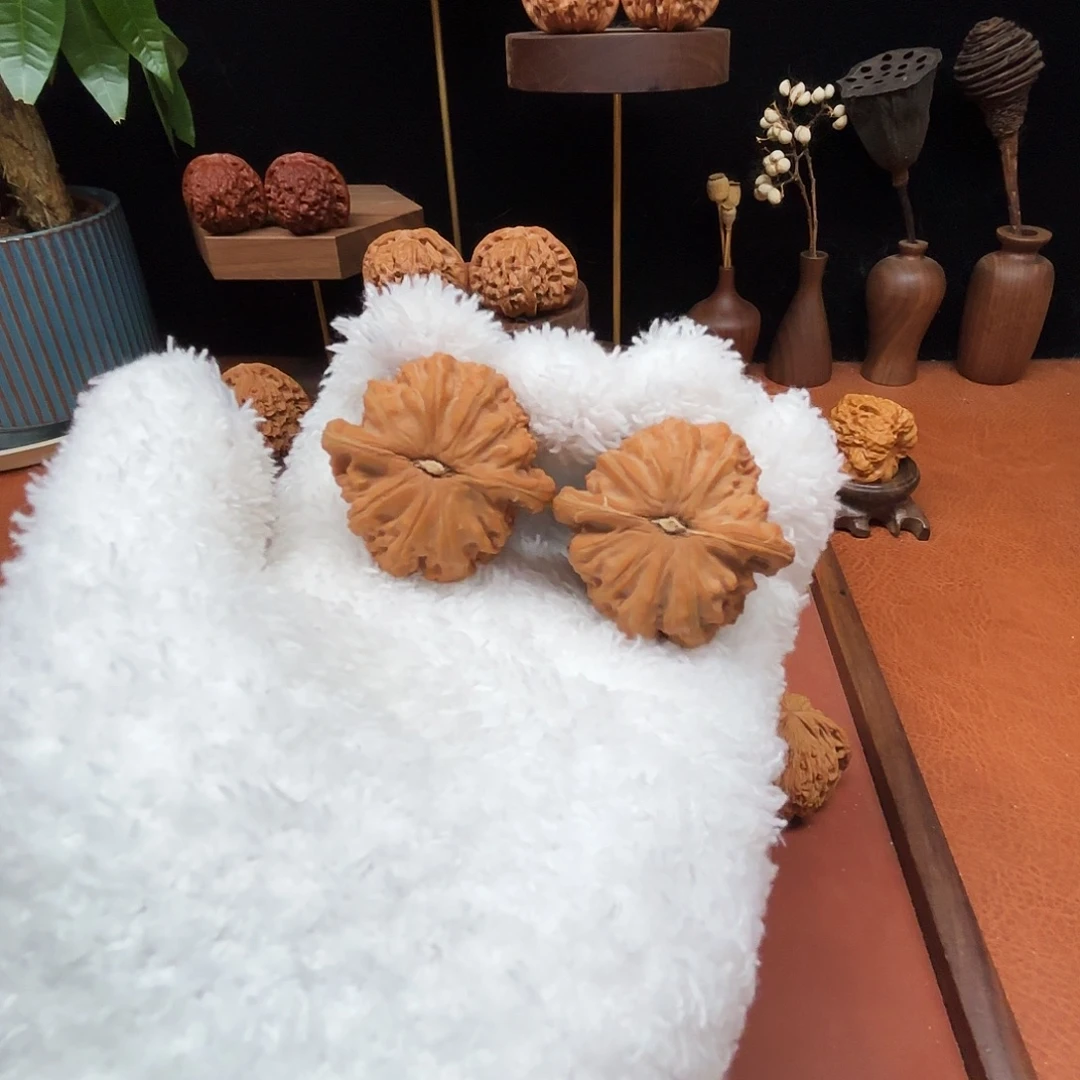 手串/手链核桃全品白狮子