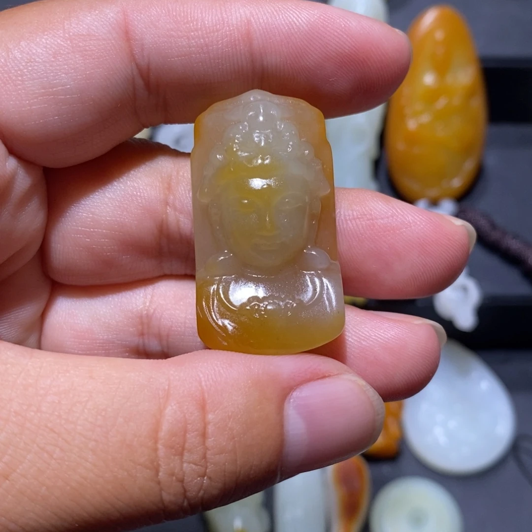 颈饰未镶嵌和田玉