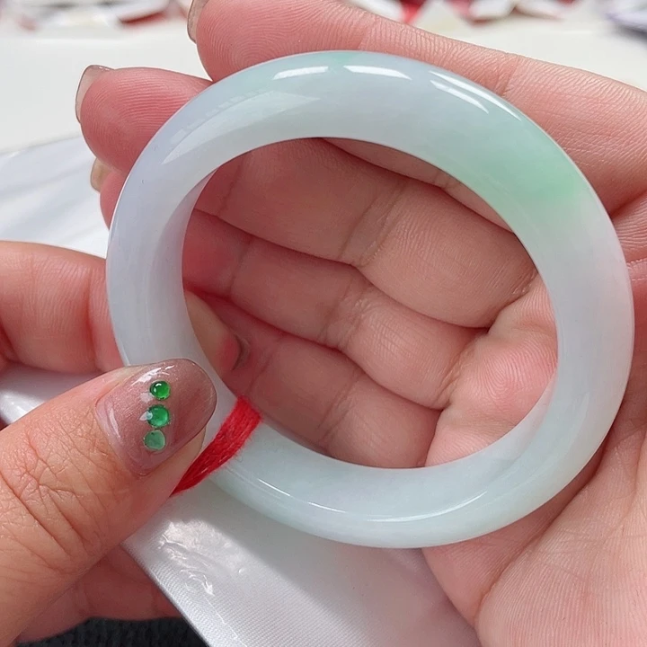 翡翠手镯未镶嵌缅甸翡翠手镯53圈