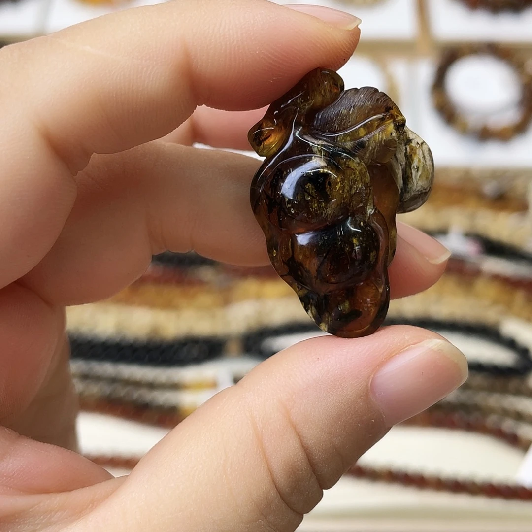 青***蓝裸石琥珀未镶嵌大