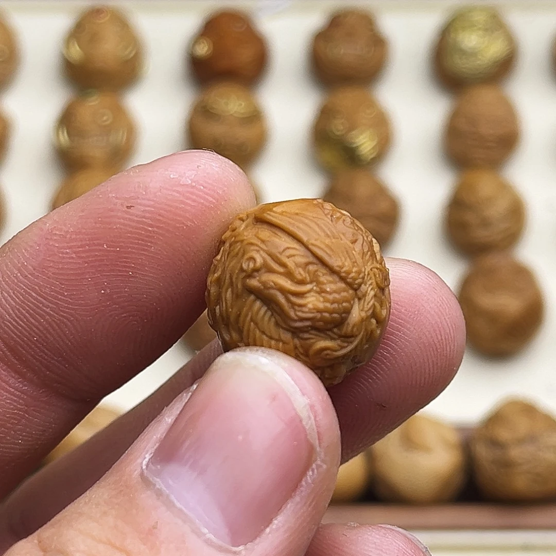 猴头核桃吊坠凤女17