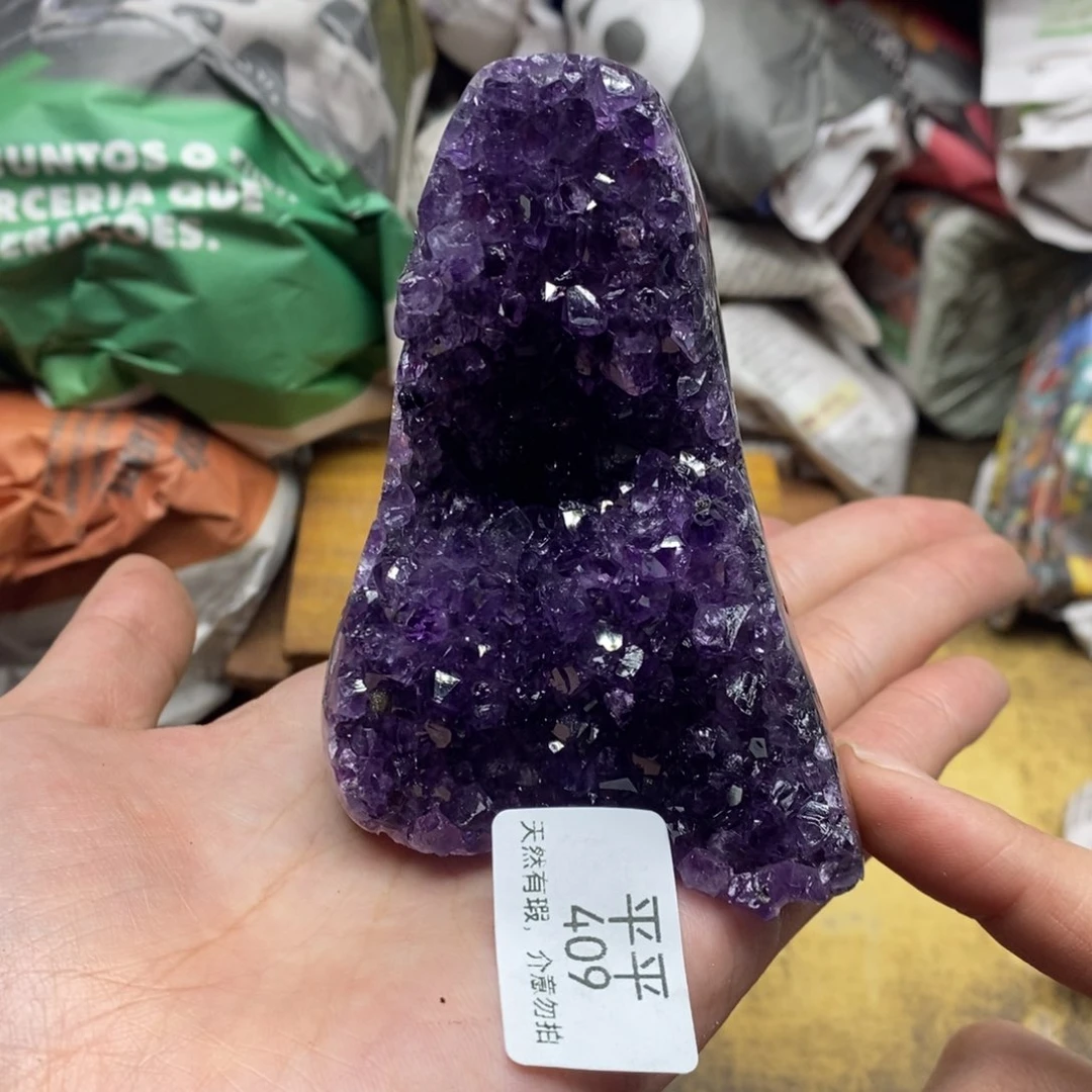 紫晶乌拉圭未镶嵌