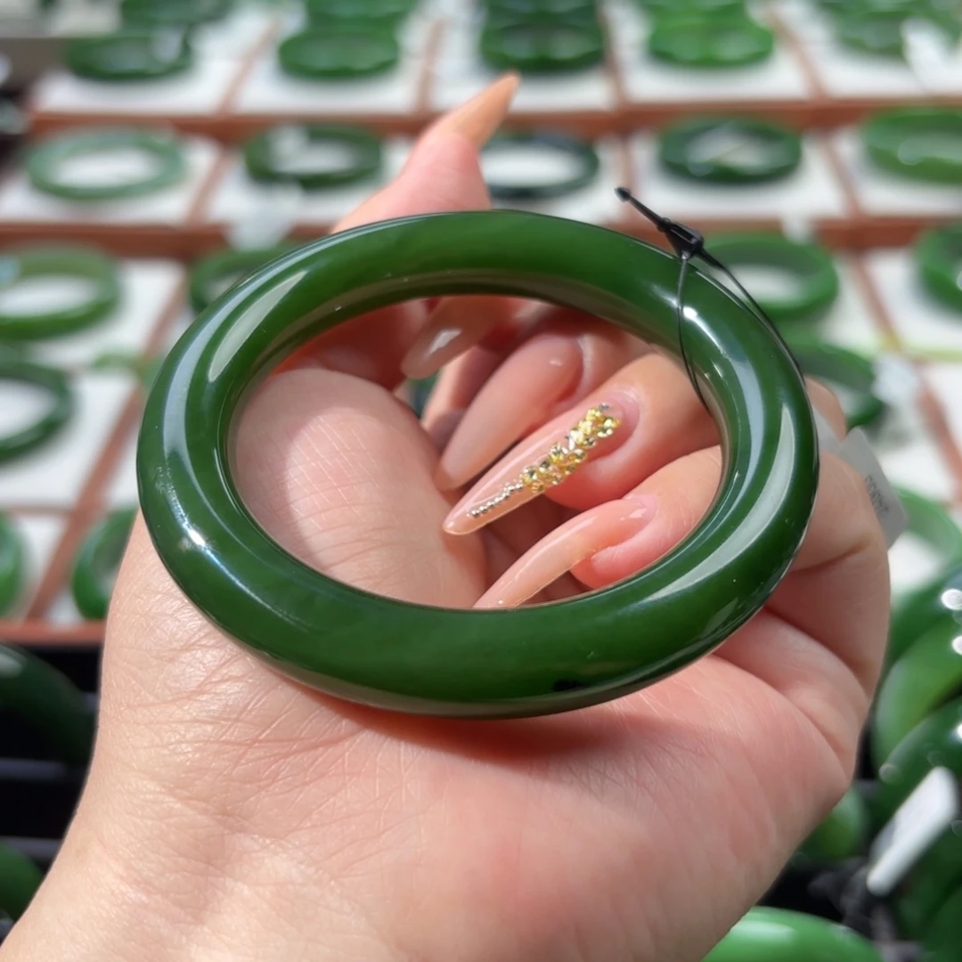 未镶嵌手镯和田玉（碧玉）55