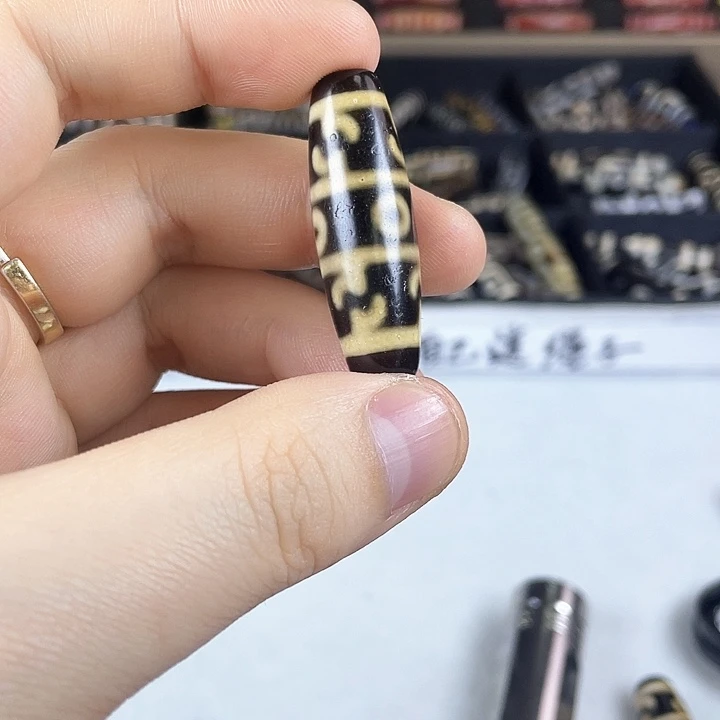 玛瑙/玉髓颈饰合金你****天