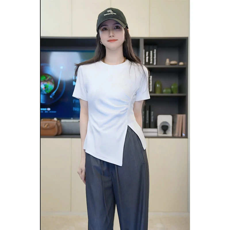 小乖逃X新款莱赛尔休闲款白色上衣夏季T恤短袖收腰薄款圆领显瘦