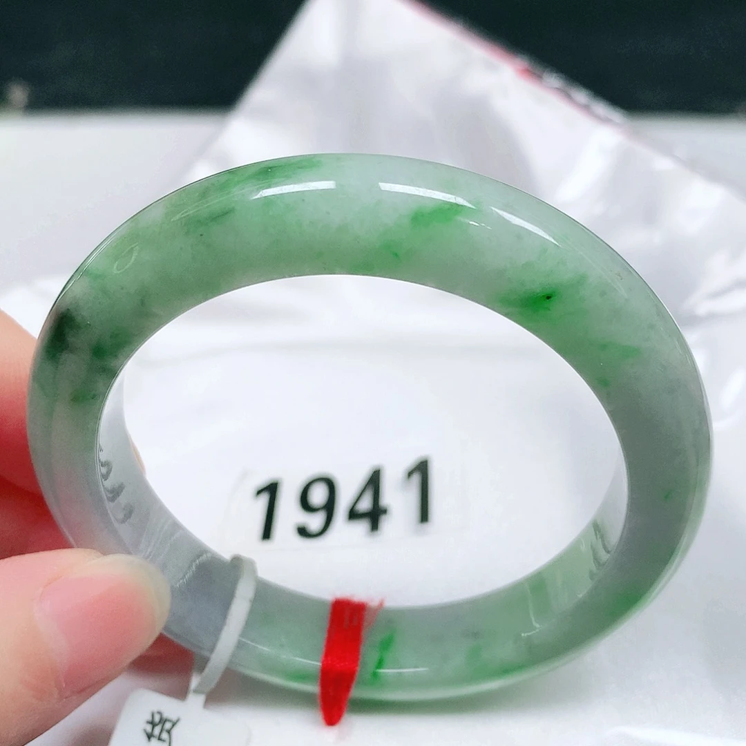 翡翠未镶嵌手镯16 号翡翠手镯