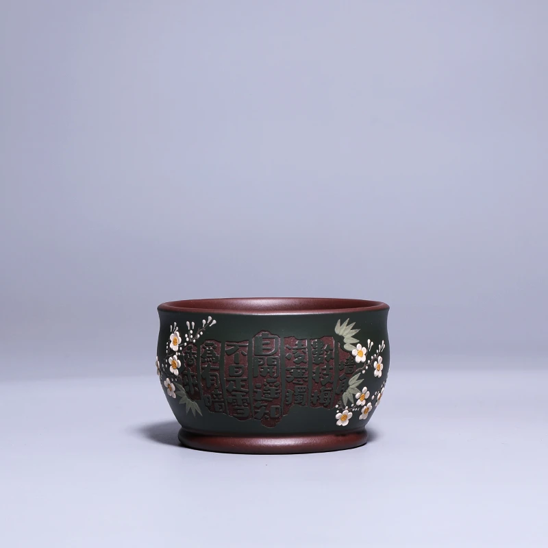 宜兴紫砂小杯粉浆刻绘梅竹双清咏梅