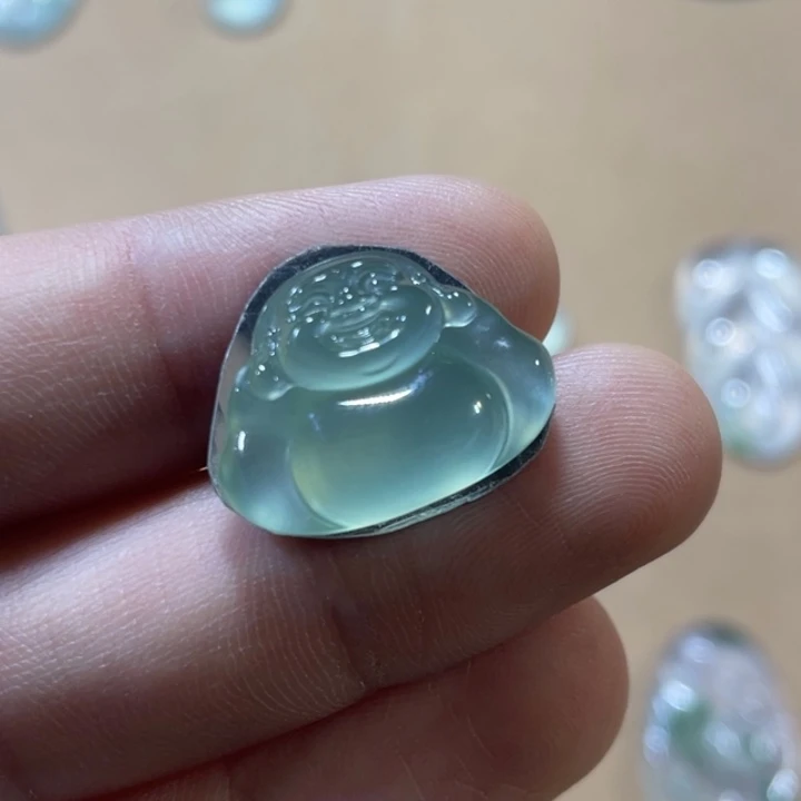 定制翡翠未镶嵌佛公