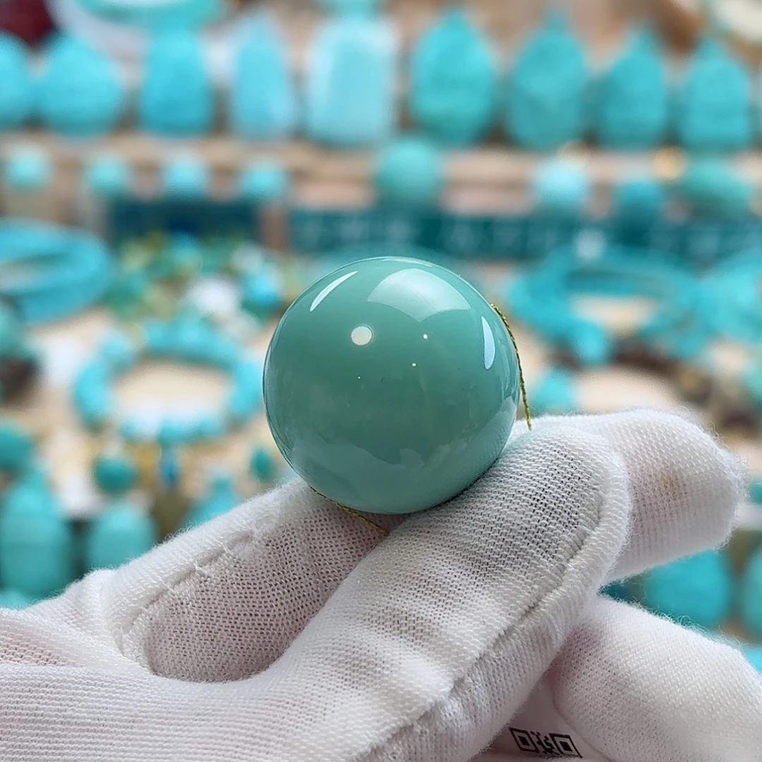 绿松石未镶嵌珠宝奇石25