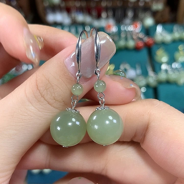 和田玉银S925镶嵌耳饰天然卡12mm左右冰晴水