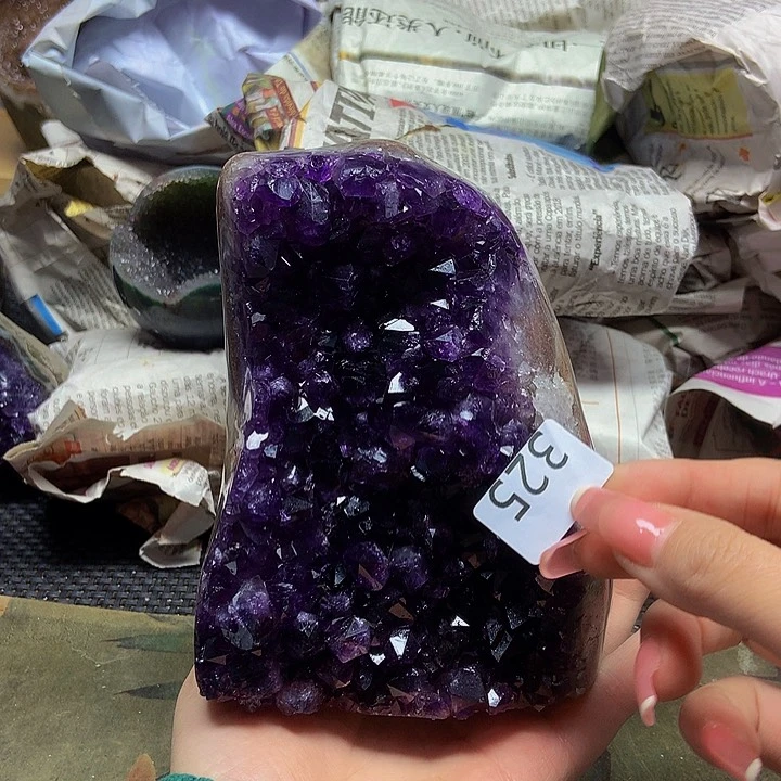 紫晶大型摆件（非配饰）未镶嵌