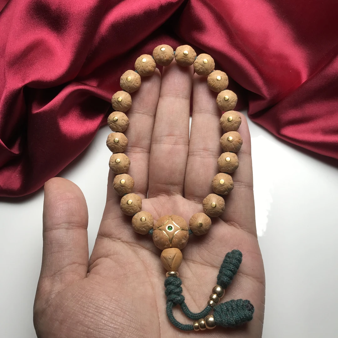 精品实心球龙1.1-1.14cm小龙眼2.5金钉 球圆视觉 厚度1.1cm