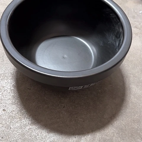 微瑕，明火，口径21高度9厚款石头锅一个默认发