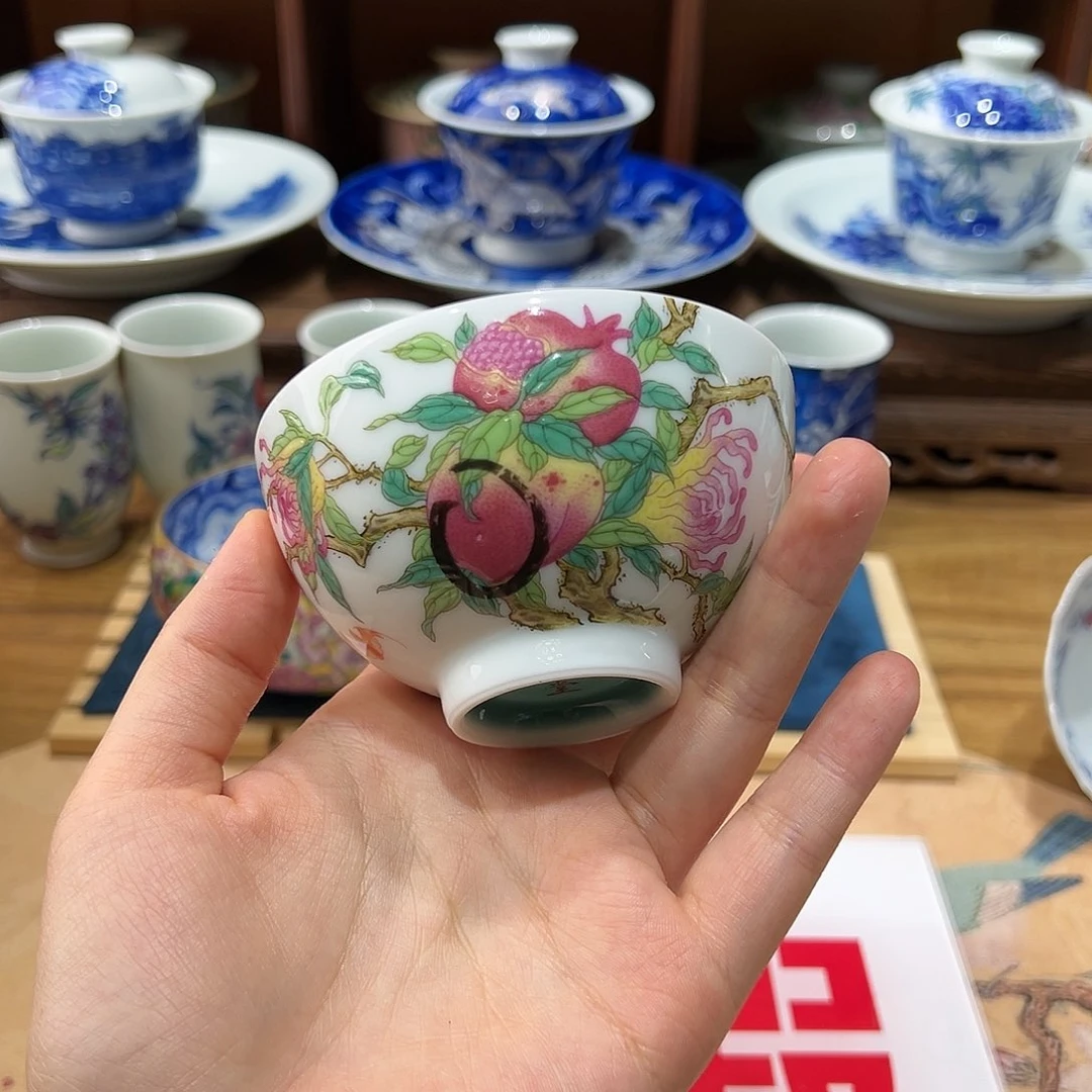瑕疵瑕疵明显陶瓷