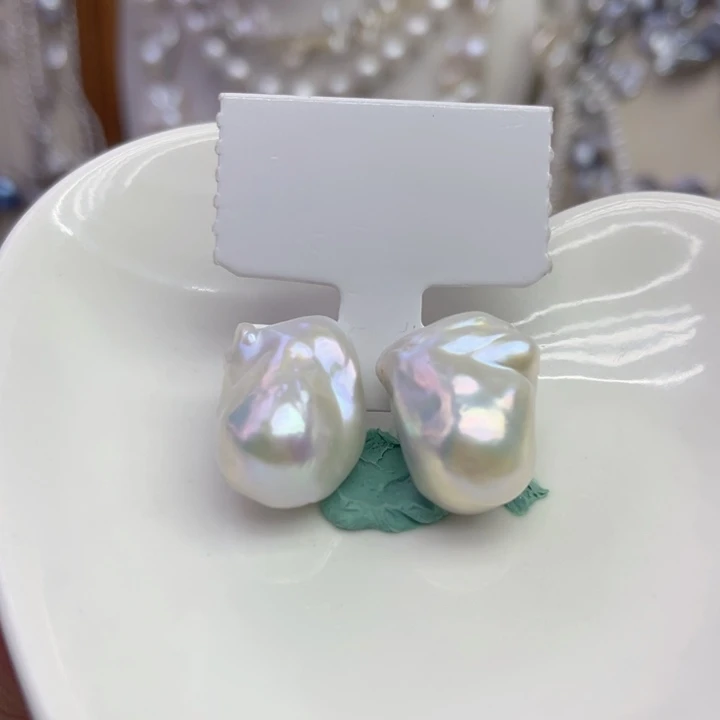淡水珍珠银S925镶嵌耳饰