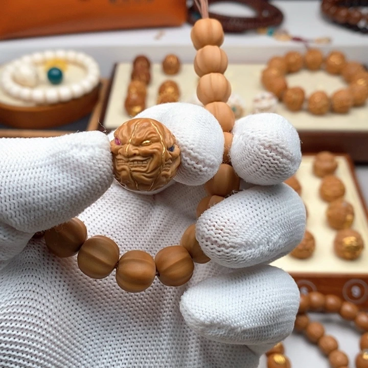 猴头核桃手串猴头