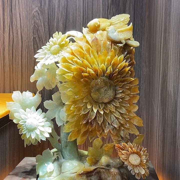 蛇纹石玉（覆膜）合金珠宝奇石