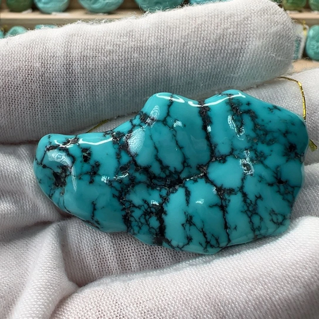 未镶嵌绿松石随形 26.5mm
