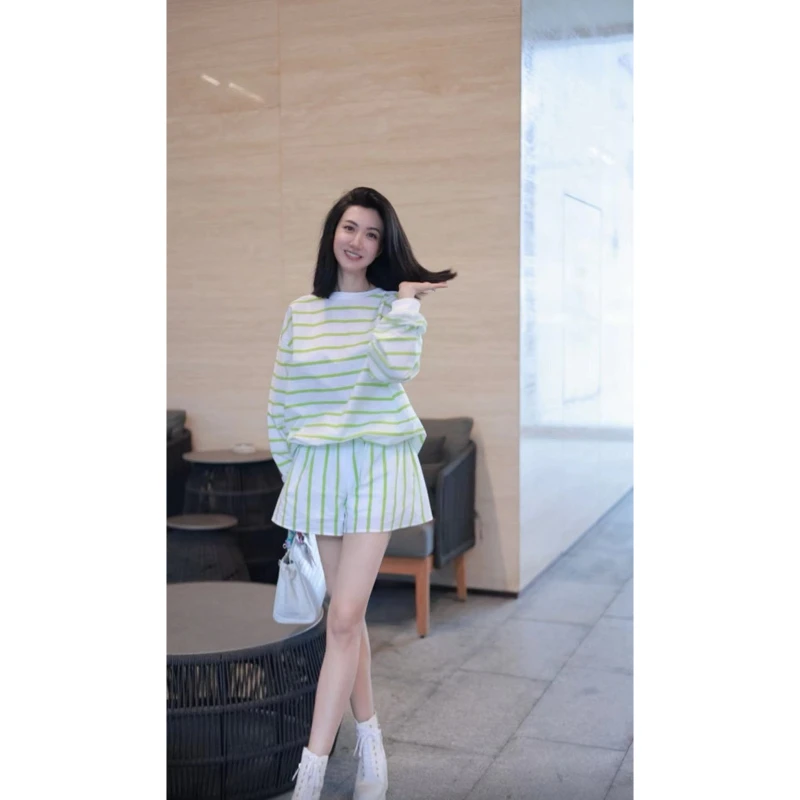 【壁虎姐】F240523浅绿色条纹春夏圆领宽松上衣 松紧腰短裤套装