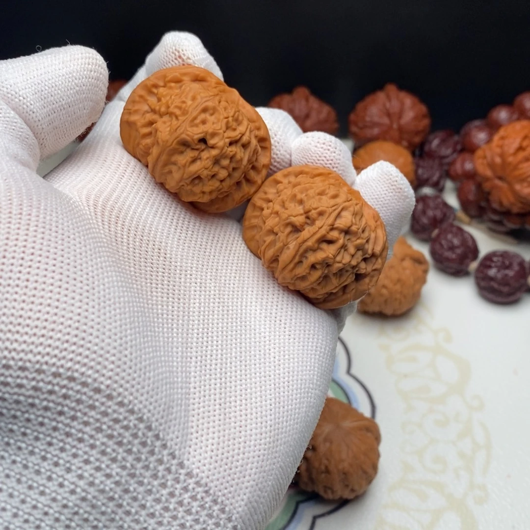 文玩核桃把件40野生核王