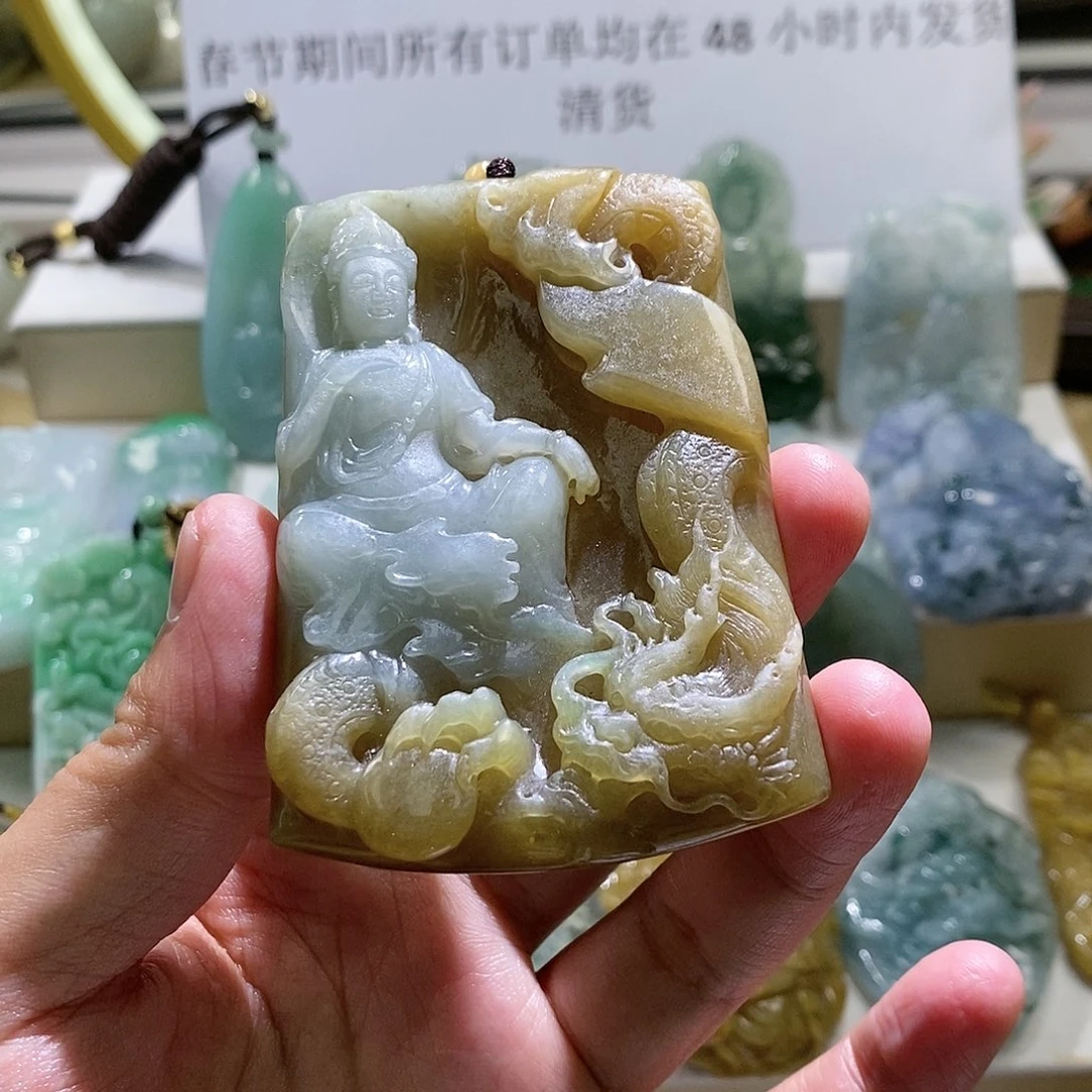 【闪购商品】翡翠颈饰未镶嵌观音