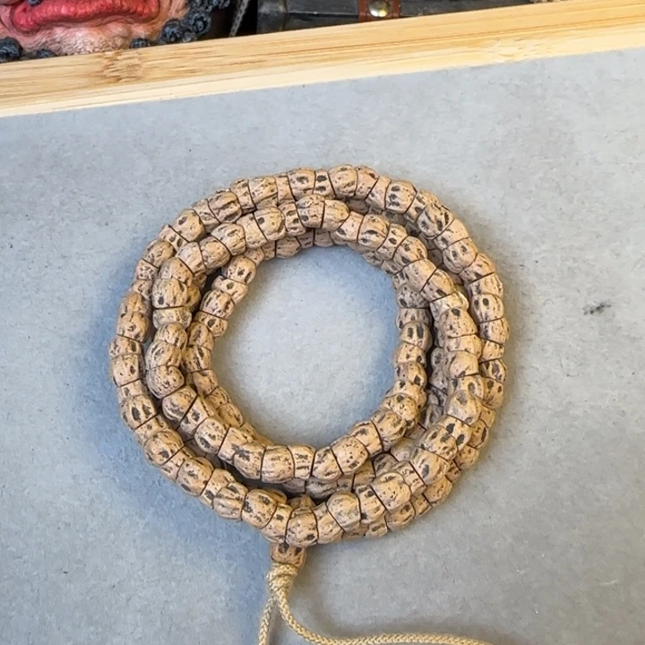 拥***神柏香籽/百香籽吊坠