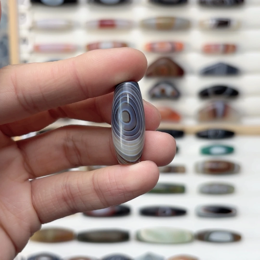 玛瑙/玉髓吊坠未镶嵌哥****问1