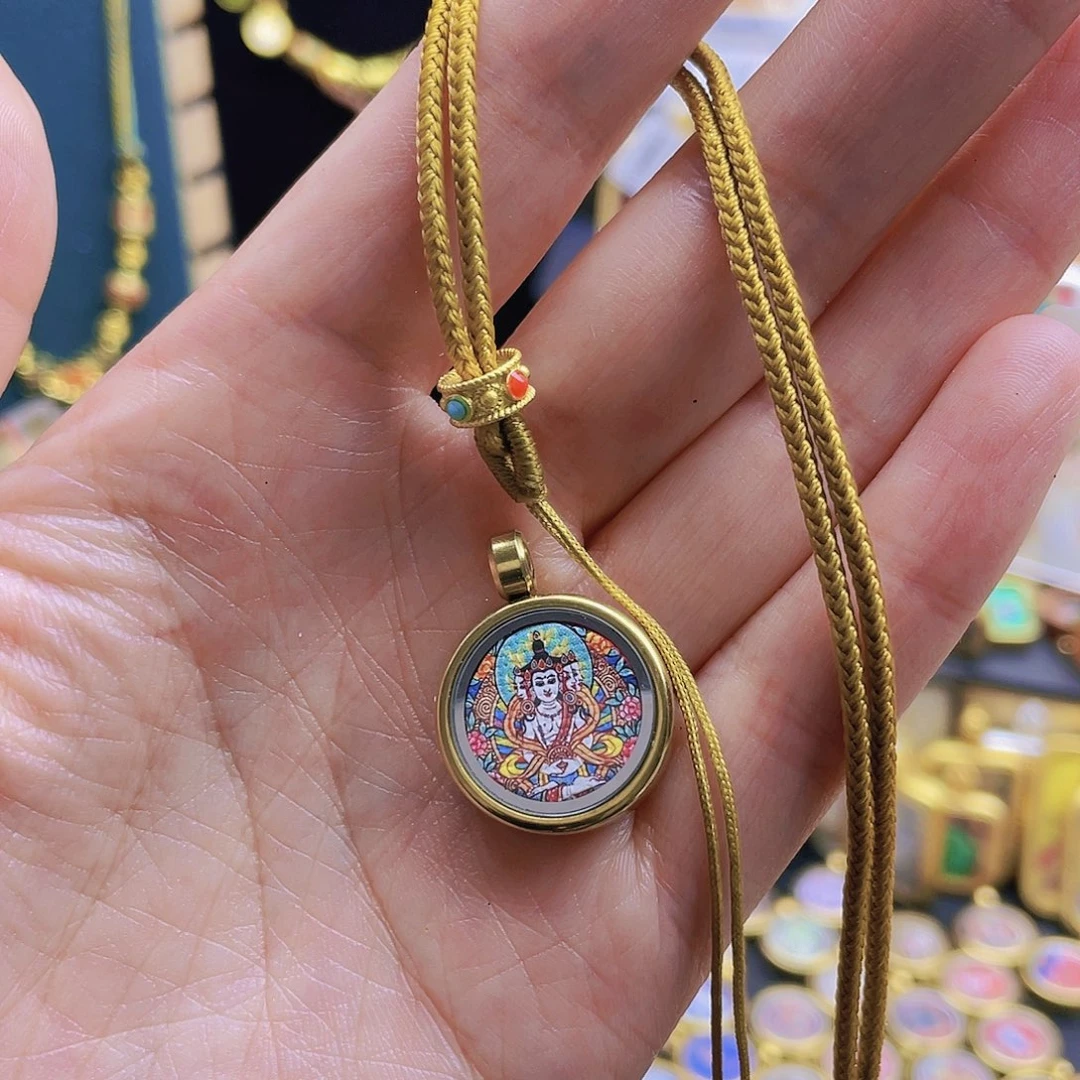 吊坠?****^唐卡等多种形式的艺术形式