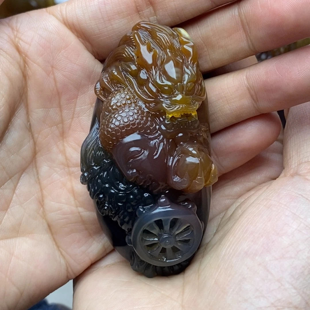 伯***乐玛瑙/玉髓未镶嵌把件