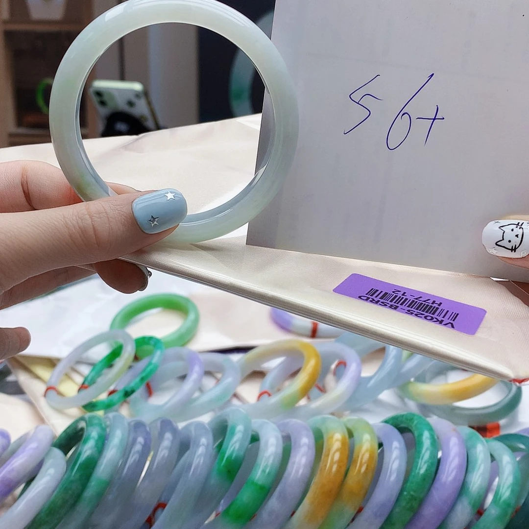 未镶嵌手镯翡翠hjj