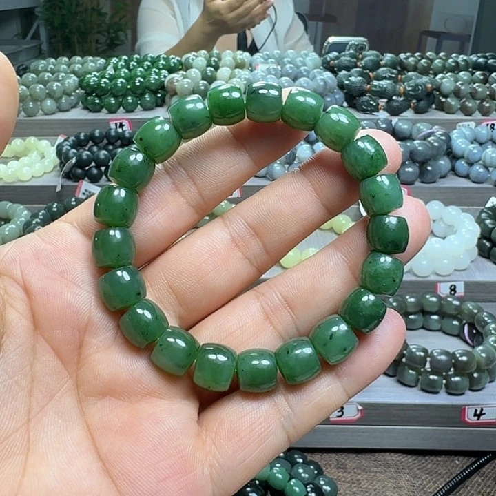 手链未镶嵌和田玉（碧玉）直切卡10