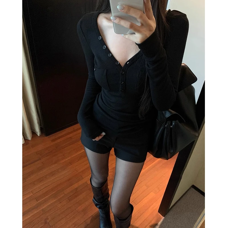 ACUN品牌 纯欲V领口袋长袖t恤女内搭打底衫修身显瘦收腰辣妹上衣