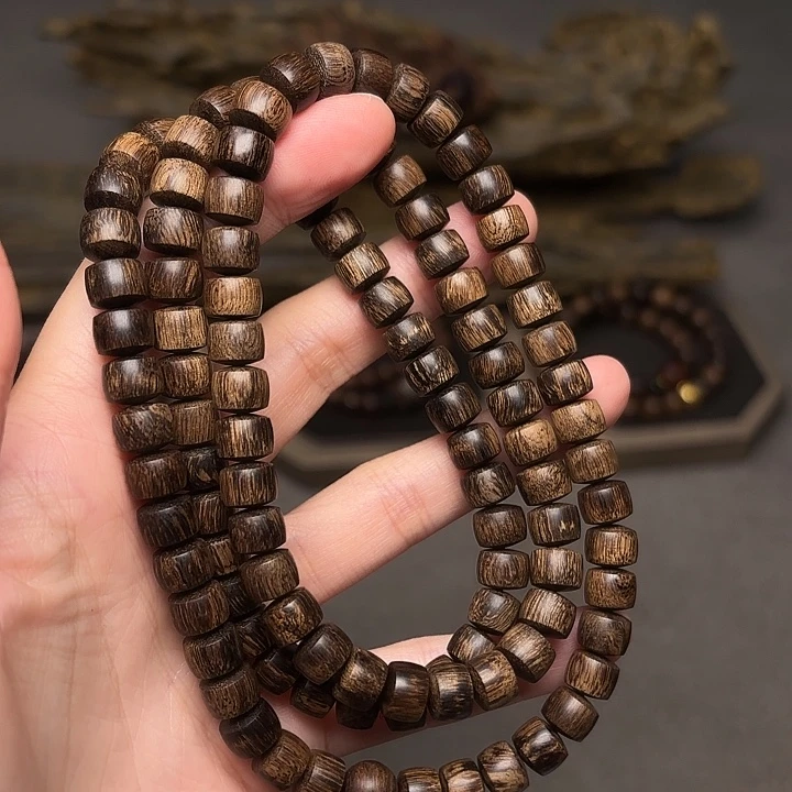 沉香手串越南富森红土玉化瘤疤0.6×0.8×108
