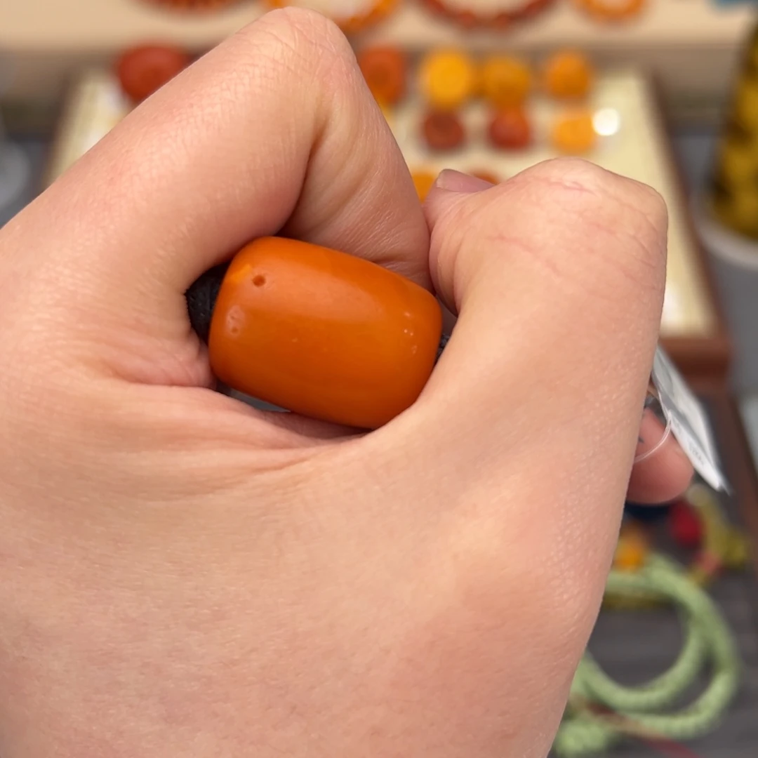 未镶嵌琥珀裸石?**?定制