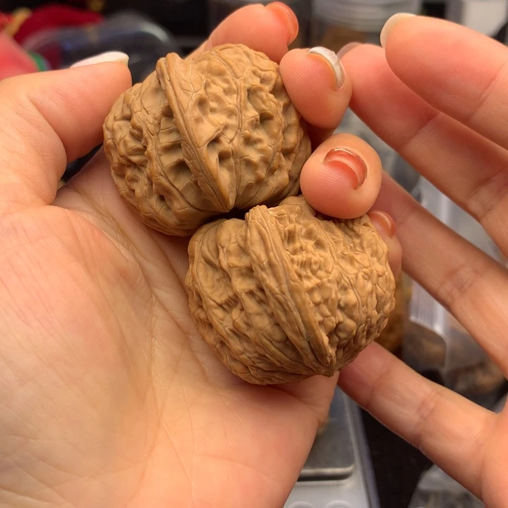 文玩核桃吊坠磨盘