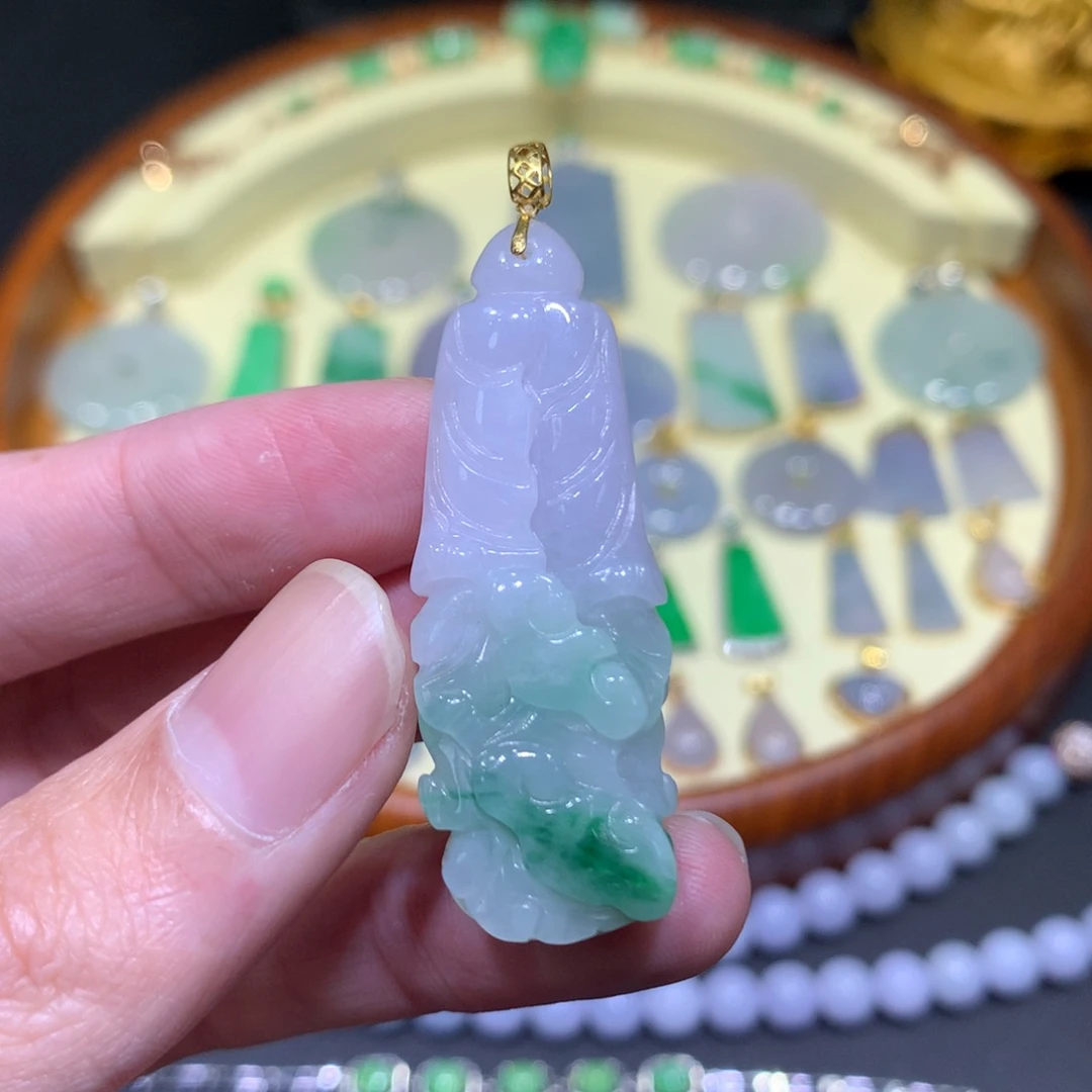 翡翠吊坠(不含链)18K金镶嵌