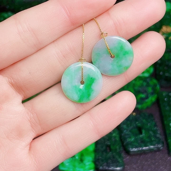 翡翠银S925镶嵌颈饰多样性