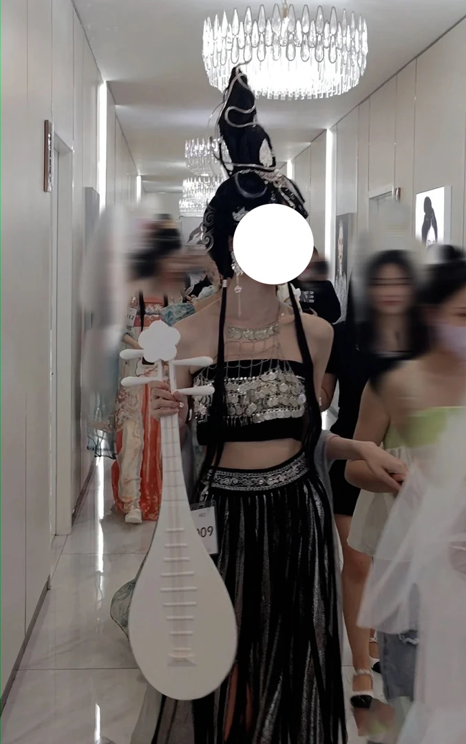 苗族菇凉旅拍服饰