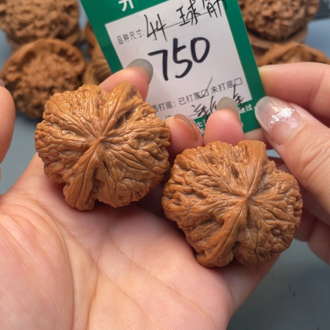吊坠桃核文玩核桃