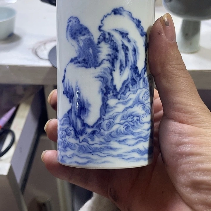 陶瓷青花王步风格笔筒