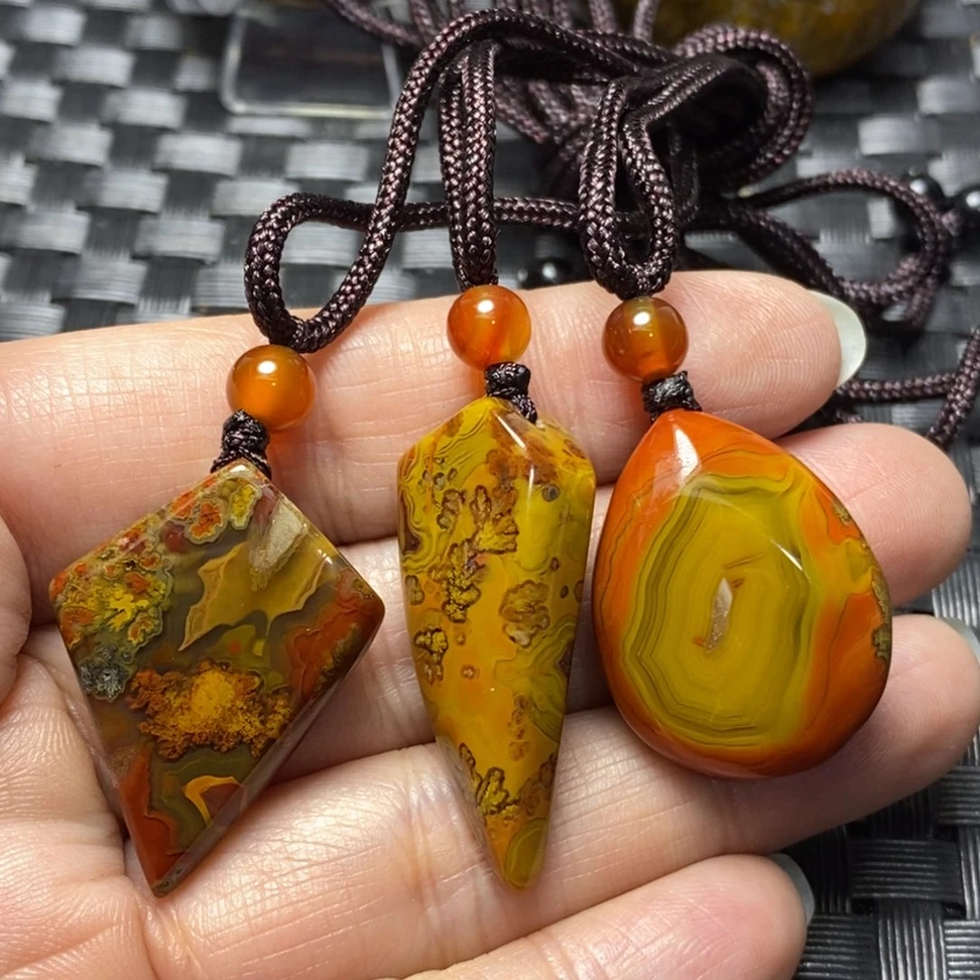 玛瑙/玉髓颈饰未镶嵌一**猫