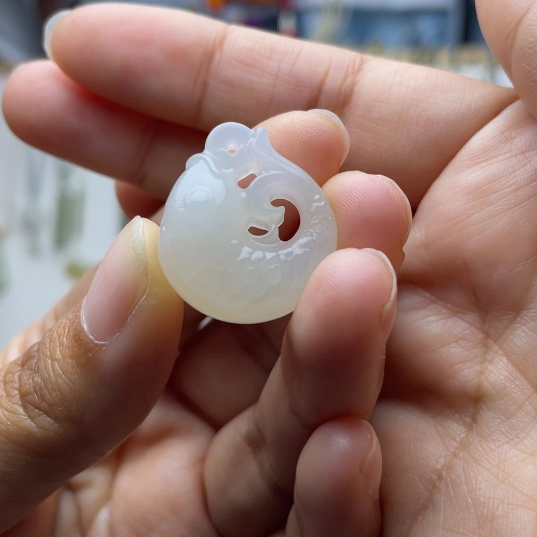 和田玉未镶嵌吊坠(不含链)