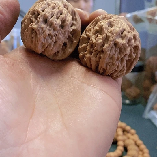 【闪购商品】把件文玩核桃39虎头