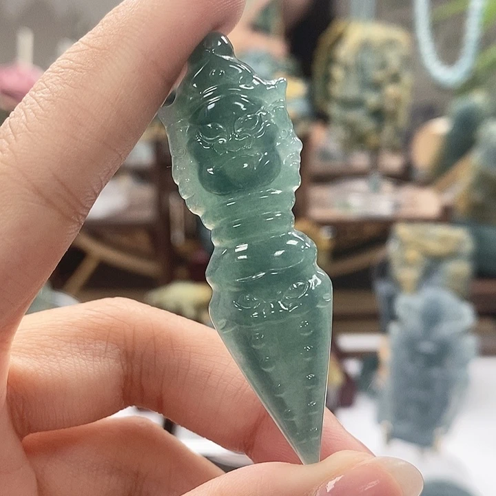 颈饰未镶嵌翡翠陈*儿天然翡翠
