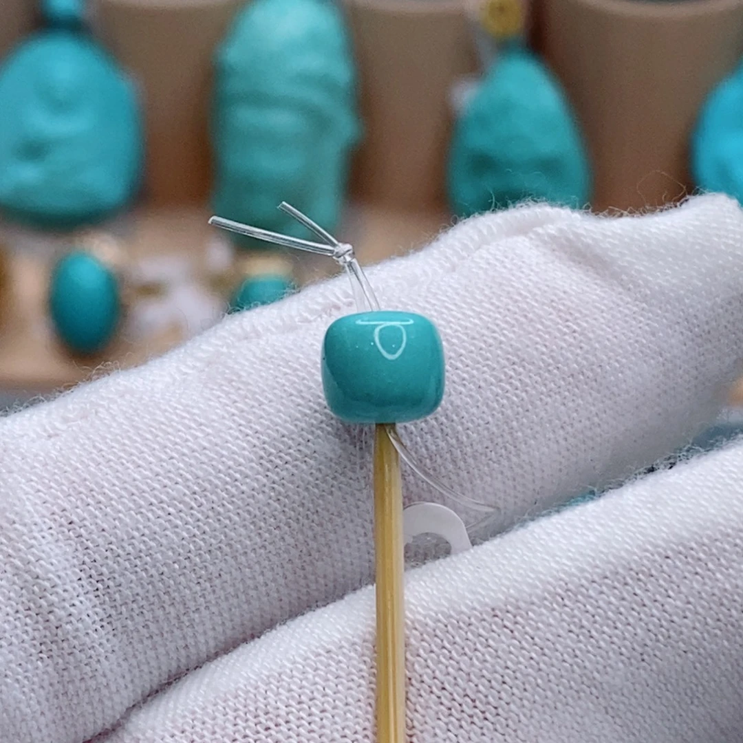 绿松石未镶嵌珠宝奇石7mm