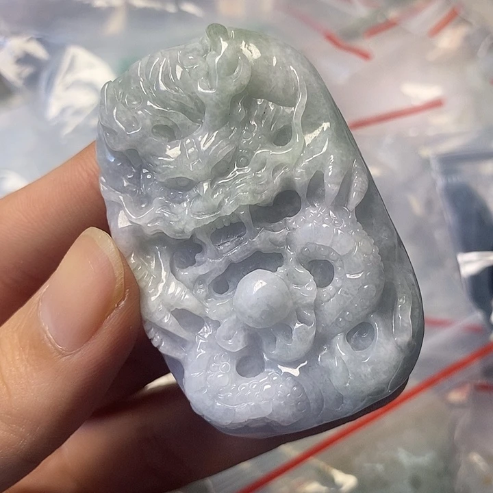 翡翠未镶嵌颈饰天然翡翠A货