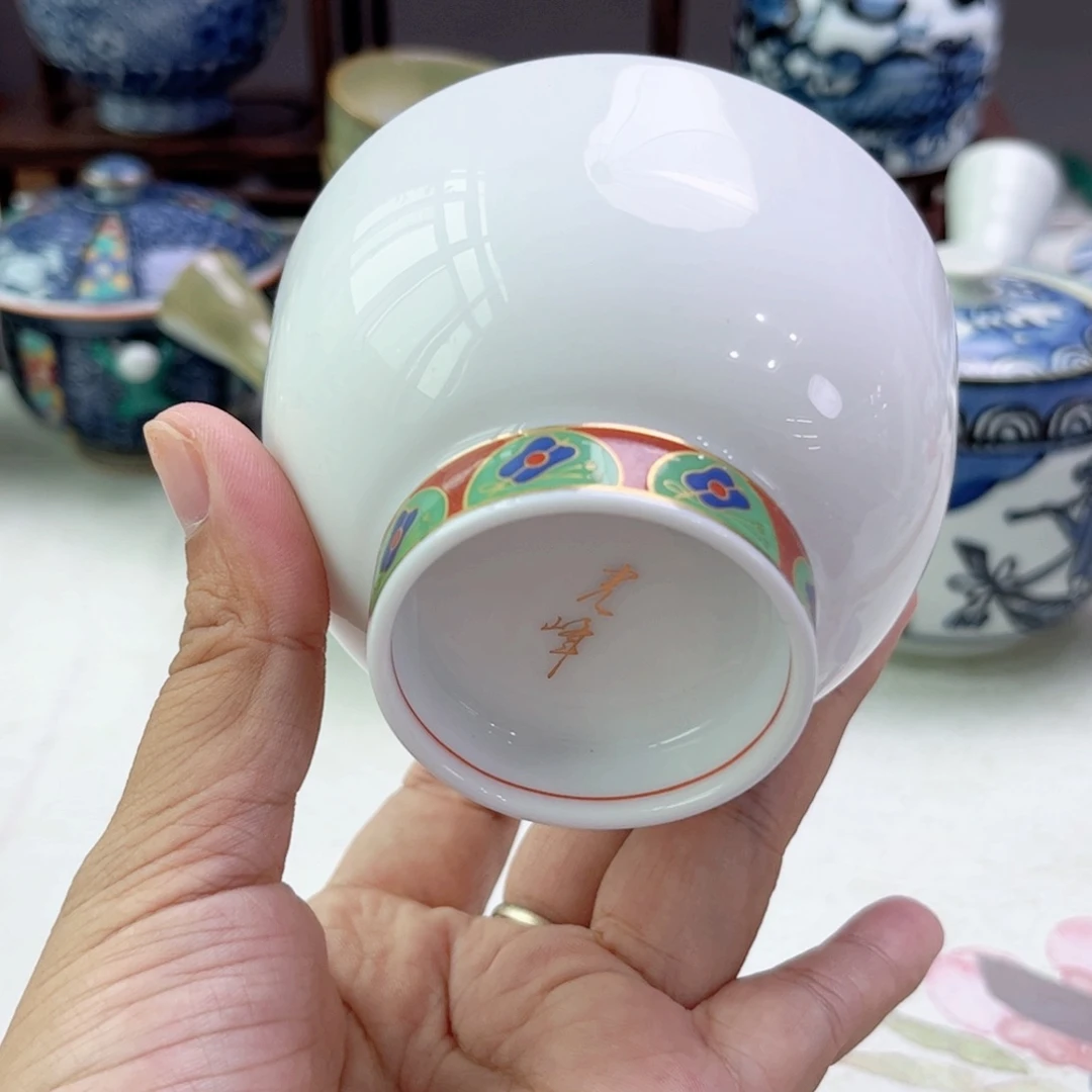瓷片欢迎光临美桃儿～